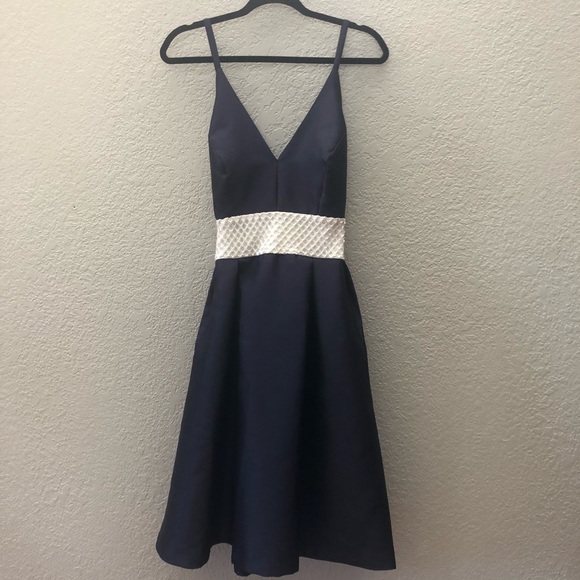 Carmen Marc Valvo Navy Beaded Waist Dress - Picture 4 of 13